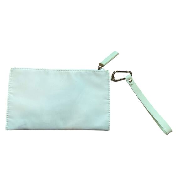 Burberry Wristlet/Cosmetic Bag Light Green Luxury Designer Accessory Makeup Bag - Picture 7 of 11